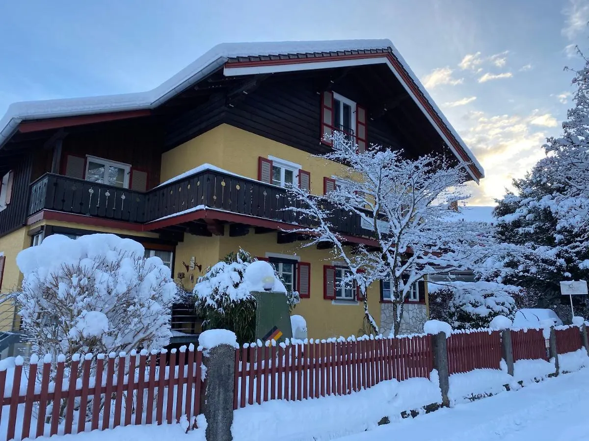 Landhaus Luise Bad Reichenhall Guest house